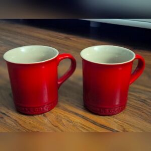Le Creuset Bold Red Mugs Set
